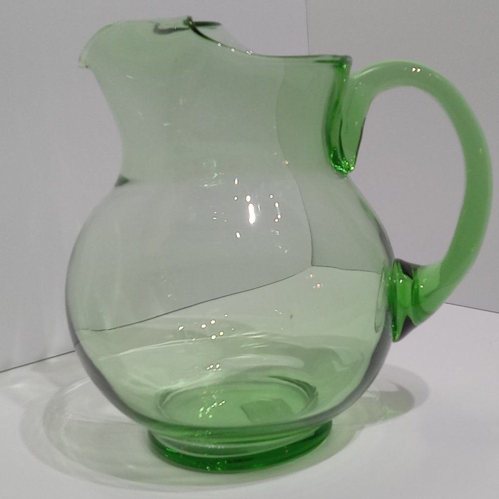Crisa Green Libbey Acapulco Pitcher 8” with Applied Handle & Ice Guard